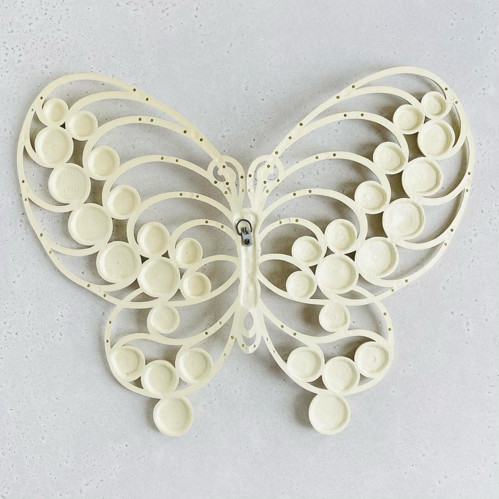 Pair of Vintage 1975 Large Burwood Cream Ivory Tone Butterfly Wall Hangings - Picture 7 of 8
